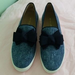 Never Worn Michael Kors slip-on sneaker